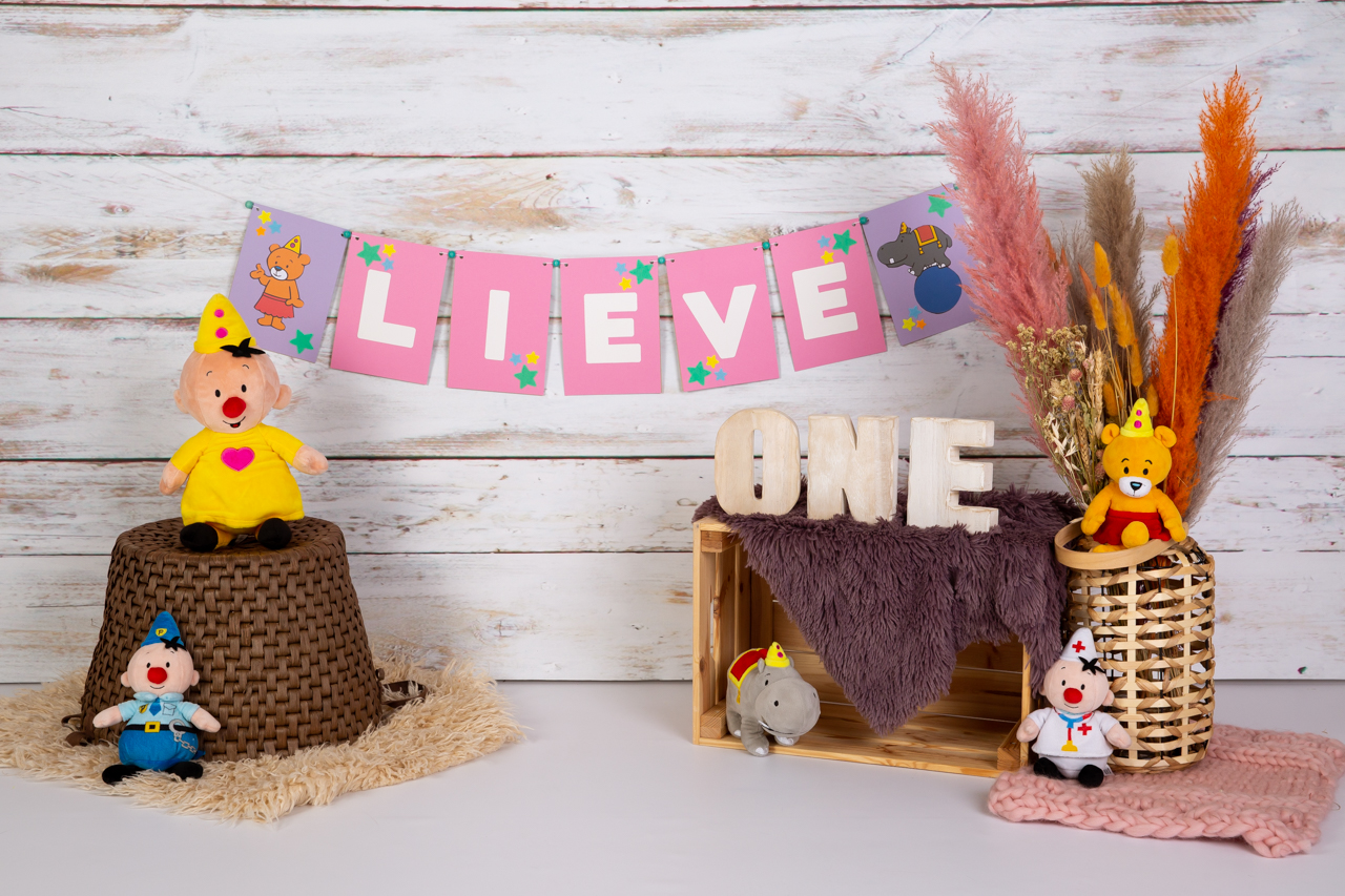 003-cakesmashdecor