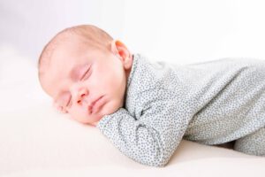 foto van baby in fotostudio