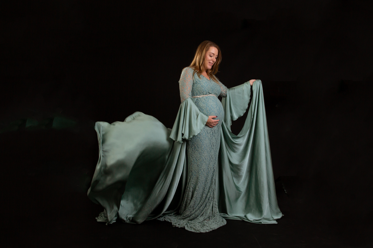 019-zwangerschapshoot studio jurken
