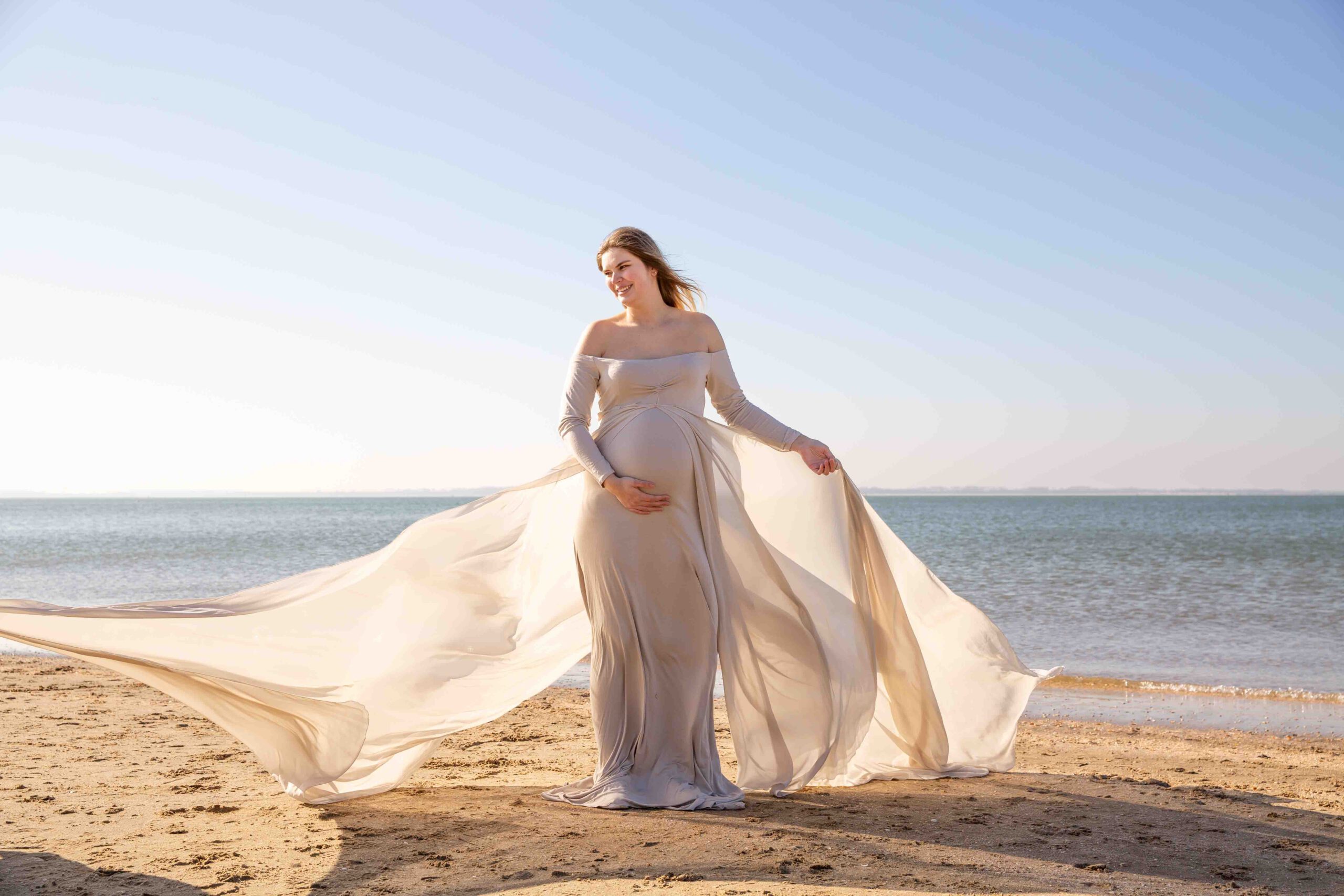 zwangerschapshoot op strand