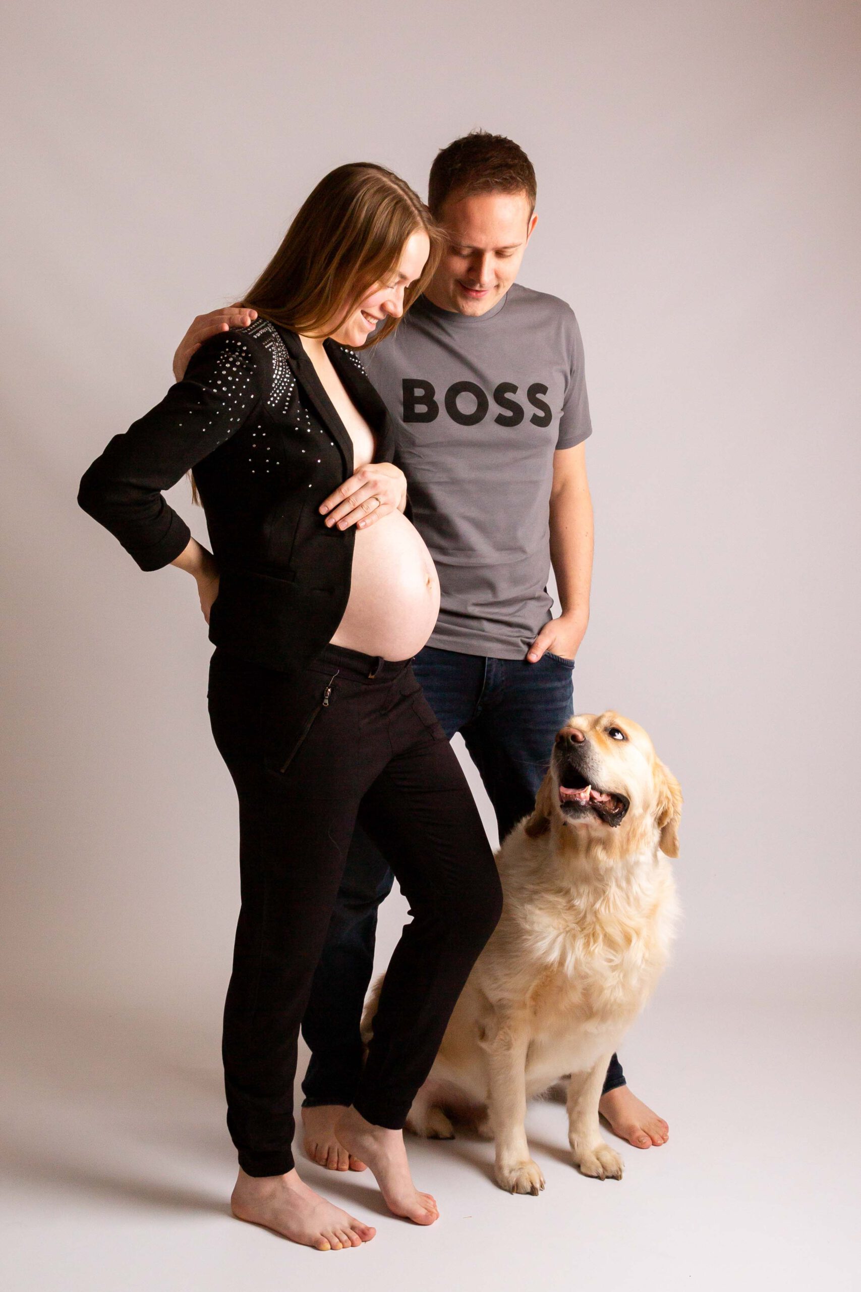 zwangerschapsfoto met hond